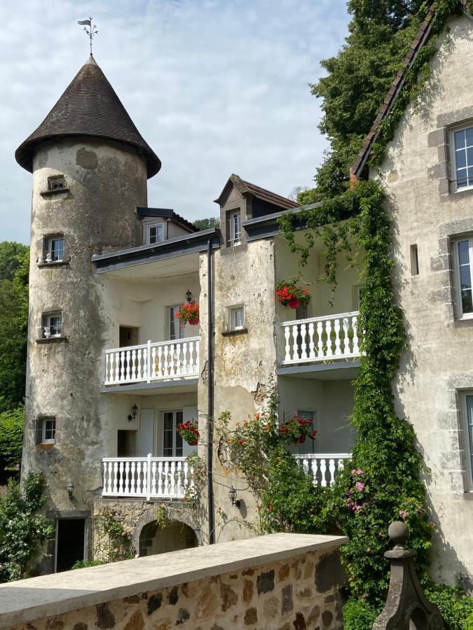 Gites Le Vieux Vinzelles โวลมิค ภายนอก รูปภาพ