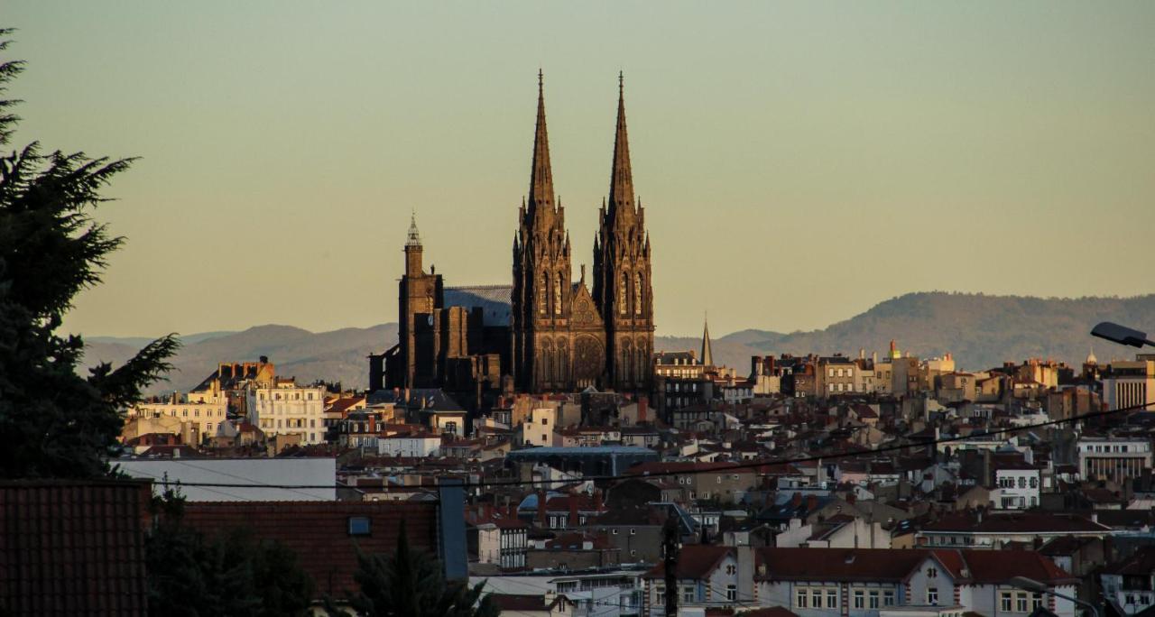 Gites Le Vieux Vinzelles โวลมิค ภายนอก รูปภาพ