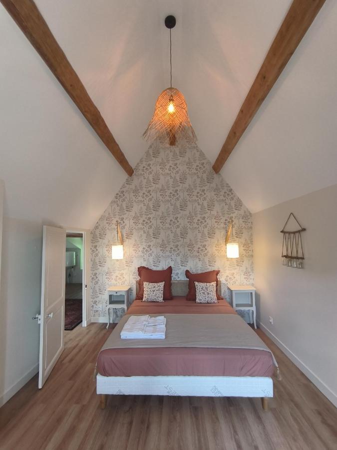 Gites Le Vieux Vinzelles โวลมิค ภายนอก รูปภาพ
